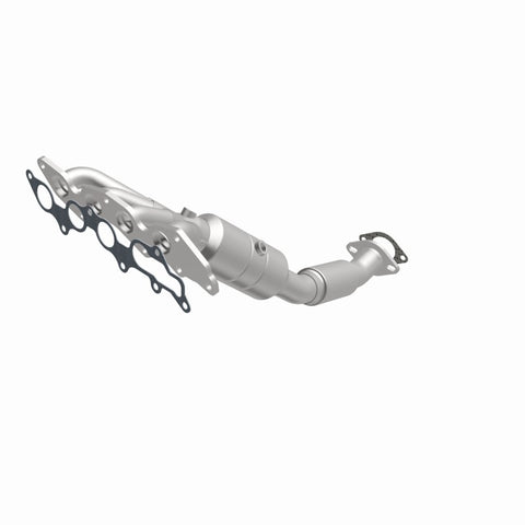 MagnaFlow Direct Fit Catalytic Converter 08-09 Ford Focus 2.0L - 49139