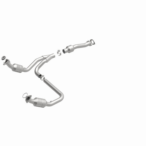 MagnaFlow Conv Direct Fit 2011-2014 Express 1500 4.3L Underbody - 52134