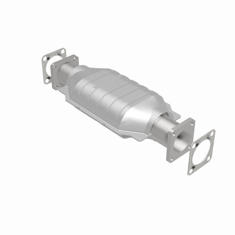 MagnaFlow Direct Fit Catalytic Converter Chevrolet-Isuzu 82 8 - 23652