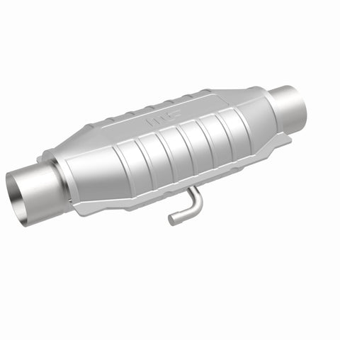 MagnaFlow Universal Catalytic Converter 2.25in Inlet/Outlet Center/Center Oval - 334015