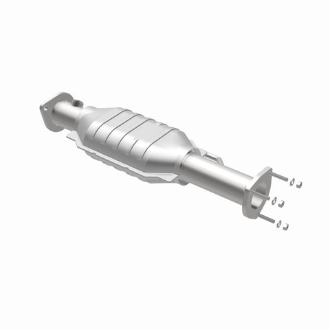 MagnaFlow Direct Fit Catalytic Converter 00-04 Jeep Wrangler 4.0L Rear/2.4L/2.5L - 23297