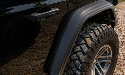 Bushwacker 18-21 Jeep Wrangler JL (2-Door & 4-Door) Flat Style Flares 4pc - Black - 11950-07