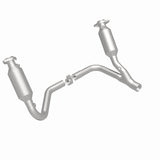 MagnaFlow Direct Fit Catalytic Converter California Grade 07-08 Dodge Durango 3.7L - 5551832