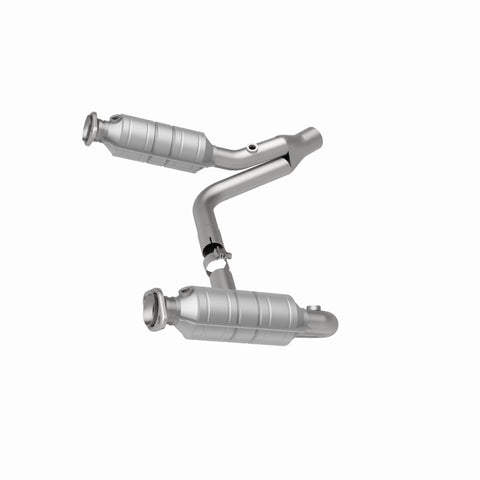 MagnaFlow Direct Fit Catalytic Converter RAIDER- 2006 8 4.7L OEM - 49463