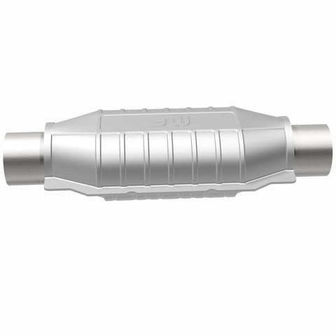 MagnaFlow Conv Universal 2.25in Inlet/Outlet Center/Center Oval - 334015