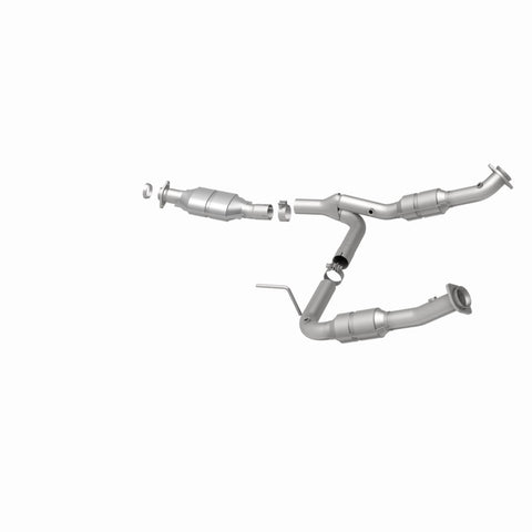 MagnaFlow Direct Fit Catalytic Converter Explorer 02-04 4.6L OEM - 49404