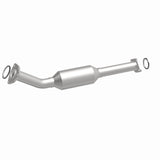 MagnaFlow Direct Fit Catalytic Converter OEM 2003-2004 Toyota Tundra Underbody - 28.75in Length - 4551406