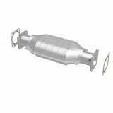 MagnaFlow California Direct Fit Catalytic Conv 75-82 Chevrolet LUV 1.8L / 86-91 Isuzu Trooper 2.3L - 3391652