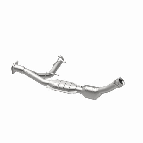 MagnaFlow Direct Fit Catalytic Converter 03-04 Ford Expedition 5.4L V8 Passenger Side - 24414