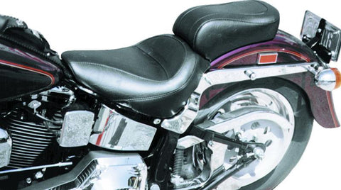 Mustang 84-06 Harley Standard Rear Tire Touring 1PC Seat - Black - 75631