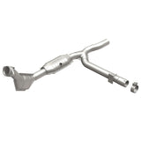 MagnaFlow Conv DF 99-00 Ford F-150 4.6L - 447136