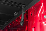 Lund 19-23 Chevrolet Silverado 1500 6.5ft Bed Genesis Tri-Fold Tonneau - Black - 950293