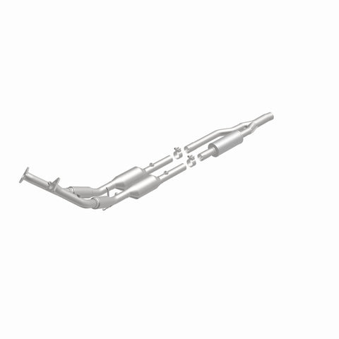 MagnaFlow Direct Fit Catalytic Converter California Grade 06-09 Audi A3 Quattro 3.2L - 5461873