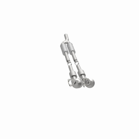 MagnaFlow Direct Fit Catalytic Converter 2012-2015 Passat (B7) 3.6L V6 OEM Grade - 52938