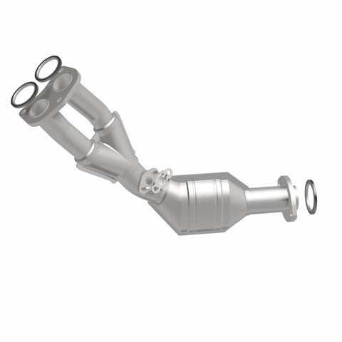 MagnaFlow Direct Fit Catalytic Converter 01-04 Toyota Tacoma 2.7L - 51869