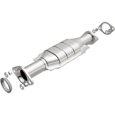 MagnaFlow Direct Fit Catalytic Converter 01-02 Montero 3.5L Rear - 24239