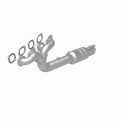 MagnaFlow Direct Fit Catalytic Converter 02-03 BMW 745i 4.4L D/S - 24192