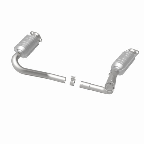 MagnaFlow Direct Fit Catalytic Converter 05-07 Dodge Durango 3.7L/4.7L - 49832
