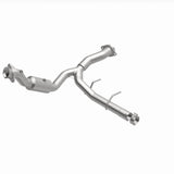 MagnaFlow Direct Fit Catalytic Converter 15-17 Ford Expedition V6 3.5 OEM Underbody - 21-528