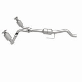 MagnaFlow Direct Fit Catalytic Converter 00-03 Dodge Durango 4.7L - 51338