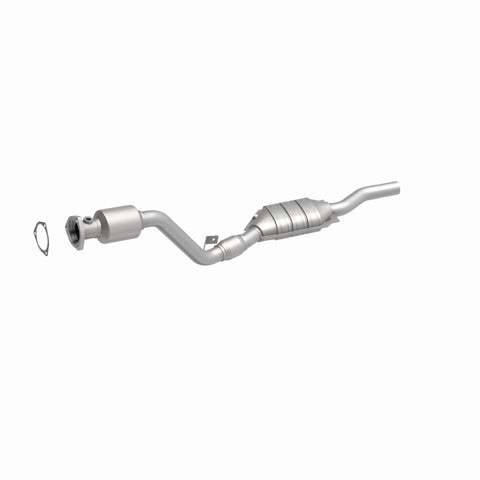 MagnaFlow Direct Fit Catalytic Converter 03 Volkswagen Passat 2.8L - 51964