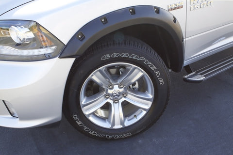 Lund 02-08 Dodge Ram 1500 RX-Rivet Style Smooth Elite Series Fender Flares - Black (4 Pc.) - RX203S