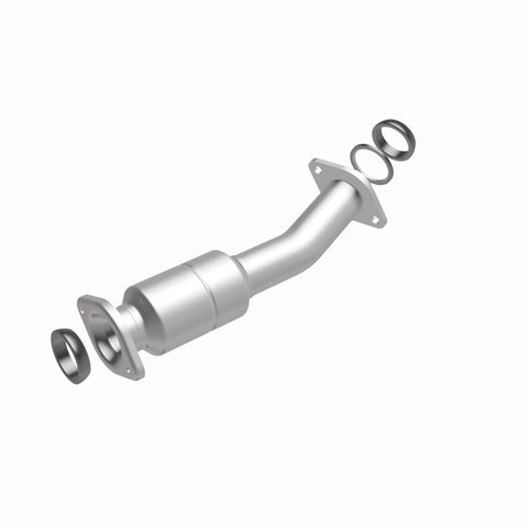 MagnaFlow Direct Fit Catalytic Converter 11-15 Sienna 3.5 Underbody - 52549