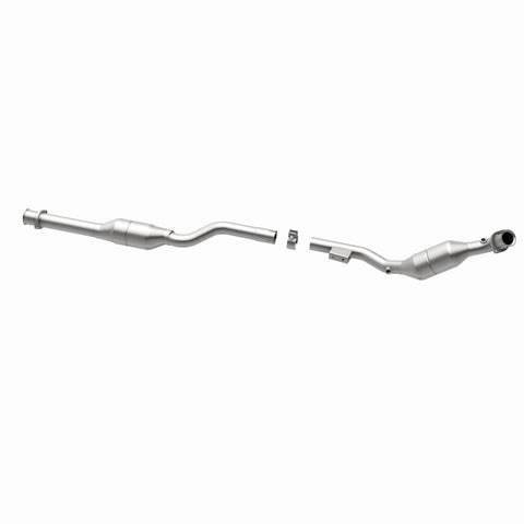 MagnaFlow Direct Fit Catalytic Converter 98-02 Mercedes E320 3.2L - 51422