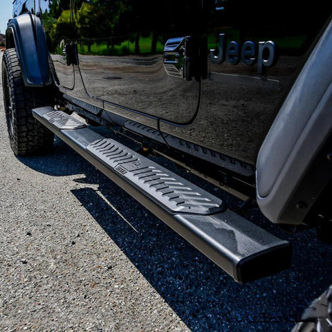 Westin 2020 Jeep Gladiator R5 Nerf Step Bars - Textured Black - 28-51325