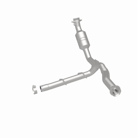 MagnaFlow 11-14 Ford F-150 5.0L Direct Fit CARB Compliant Left Catalytic Converter - 5551139