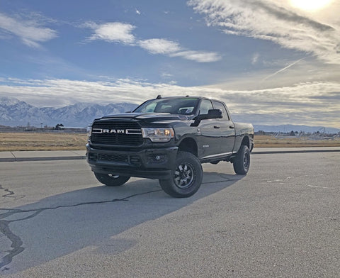 Tuff Country 19-23 Dodge Ram 3500 4x4 3in Lift Kit w/o Front Shock Extension Brackets (SX8000) - 33151KN
