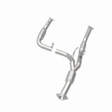 MagnaFlow Direct Fit Catalytic Converter 11-13 Chev Silverado 2500 HD/3500 HD 6.0L - 51812