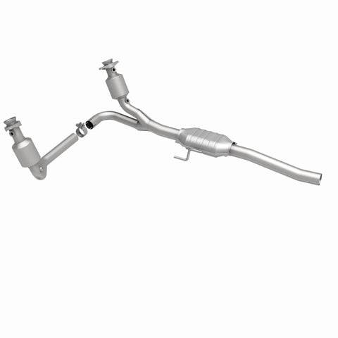 MagnaFlow Direct Fit Catalytic Converter 00-03 Dodge Dakota 2WD 4.7L - 458043