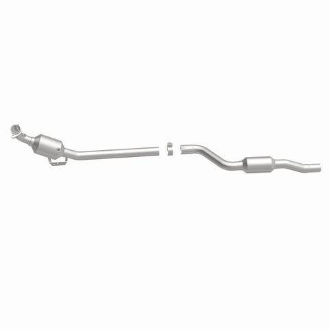 MagnaFlow Conv Direct Fit 10-12 Mercedes-Benz GLK350 V6 3.5 OEM Underbody - 21-440