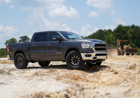 Superlift 19-23 Dodge Ram 1500 4WD (Excl TRX) 3in Lift Kit w/ Fox Front Coilover & 2.0 Rear - 4610FX