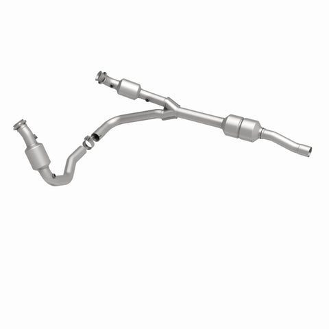 MagnaFlow Direct Fit Catalytic Converter 02-03 Ram 1500 4.7L - 458070