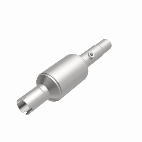 MagnaFlow Direct Fit Catalytic Converter 96-98 Jeep Grand Cherokee Underbody - 4451226