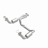 MagnaFlow DF Catalytic Conv OEM 2005 GMC Sierra/Chevrolet Silverado 1500/Cadillac Escalade Underbody - 4551419