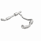 MagnaFlow Direct Fit Catalytic Converter 05-06 Ford E-350 Super Duty 5.4L - 5481439
