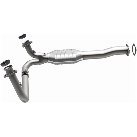 MagnaFlow Direct Fit Catalytic Converter California Grade 96-99 GM K/C 1500/2500 5.0L V8/4.3L V6 - 4451457