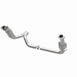 MagnaFlow Direct Fit Catalytic Converter 2006 Dodge RAM 1500 Pickup 5.7L Solid Front Axle - 49711