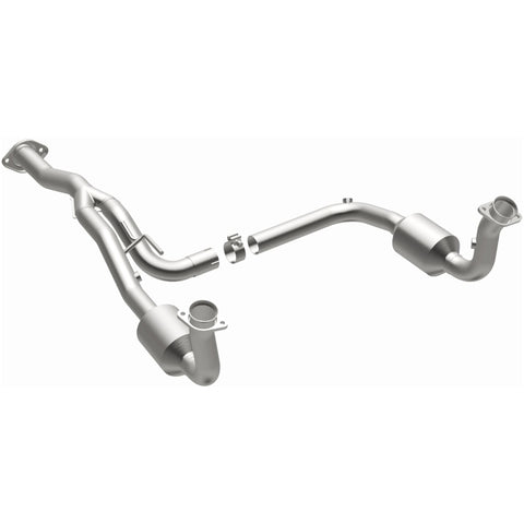 MagnaFlow 05-07 Jeep Liberty 3.7L Direct Fit Converter - 5451186