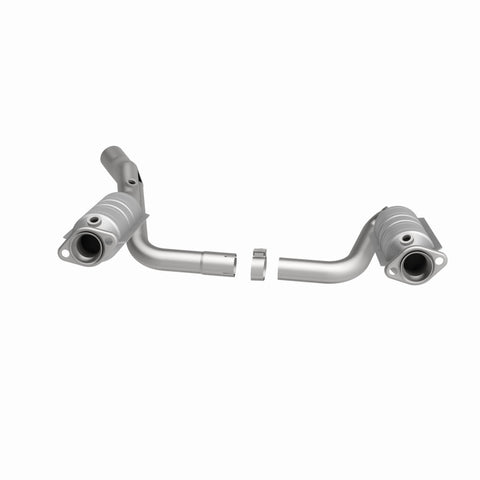 MagnaFlow Conv DF RAIDER- 2006 8 4.7L OEM - 49463