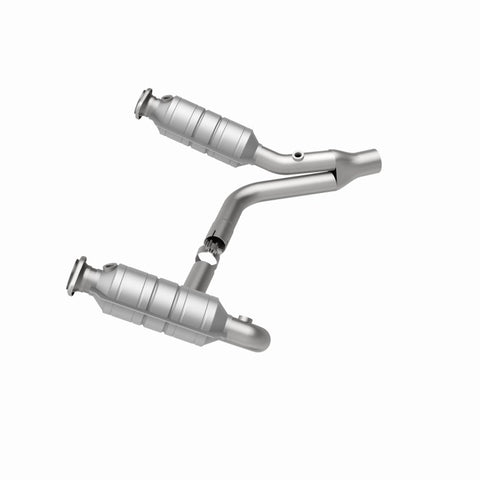 MagnaFlow Direct Fit Catalytic Converter Raider 2006 8 4.7L - 24398