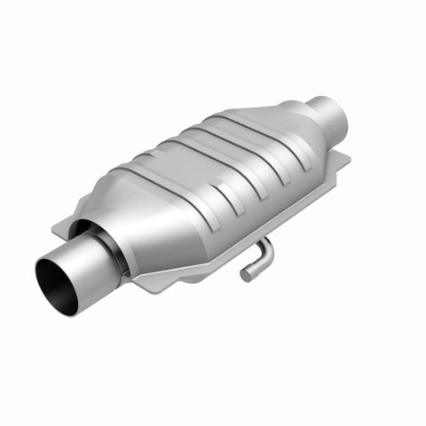 MagnaFlow Conv Universal 2.5in Inlet 2.5in Outlet 16in Length 6.375in Width - 3391016