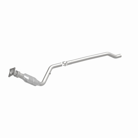 MagnaFlow Direct Fit Catalytic Converter 96-00 Caravan 3.0L - 93278