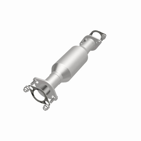 MagnaFlow Direct Fit Catalytic Converter 04-06 Outlander 2.4L - 24371