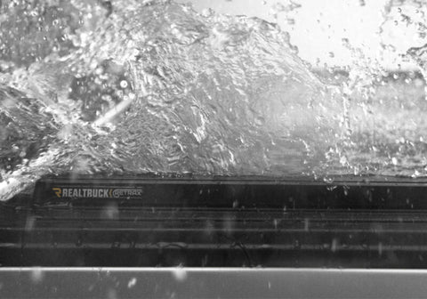 Retrax 2022 Toyota Tundra Regular & Double Cab 6.5ft Bed w/ Deck Rail System RetraxPRO XR - T-80863