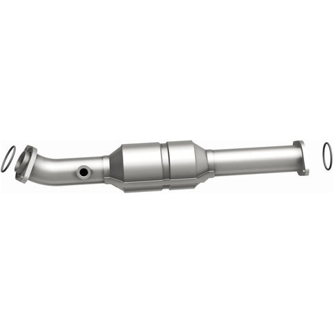 MagnaFlow Direct Fit Catalytic Converter 05-09 Toyota Tacoma 4.0L P/S Rear - 49702
