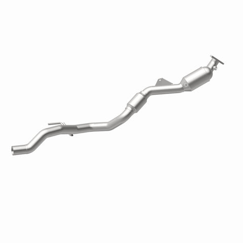 MagnaFlow 11-15 Touareg V6 3.6 Direct Fit Converter OEM Underbody - 52410